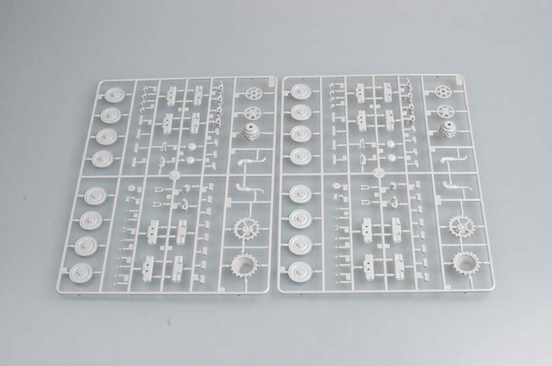 Trumpeter 01536 German E-50 (50-75 tons) Standardpanzer 1/35 – imagen 7