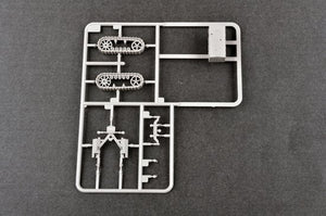 Trumpeter 07111 Russian ChTZ S-65 Tractor with Cab 1/72 – Bild 2