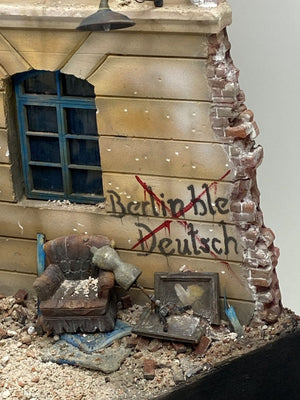 RT-Diorama 35025 Diorama-Base: German Town House 1/35 – immagine 8