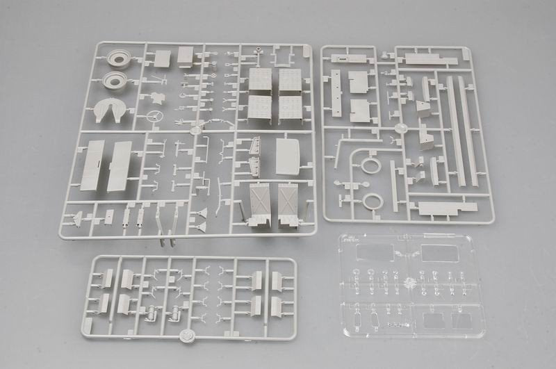Trumpeter 00211 MAZ-537G intermediate type with MAZ/ChMZAP 5247G semi-trailer 1/35 – zdjęcie 17