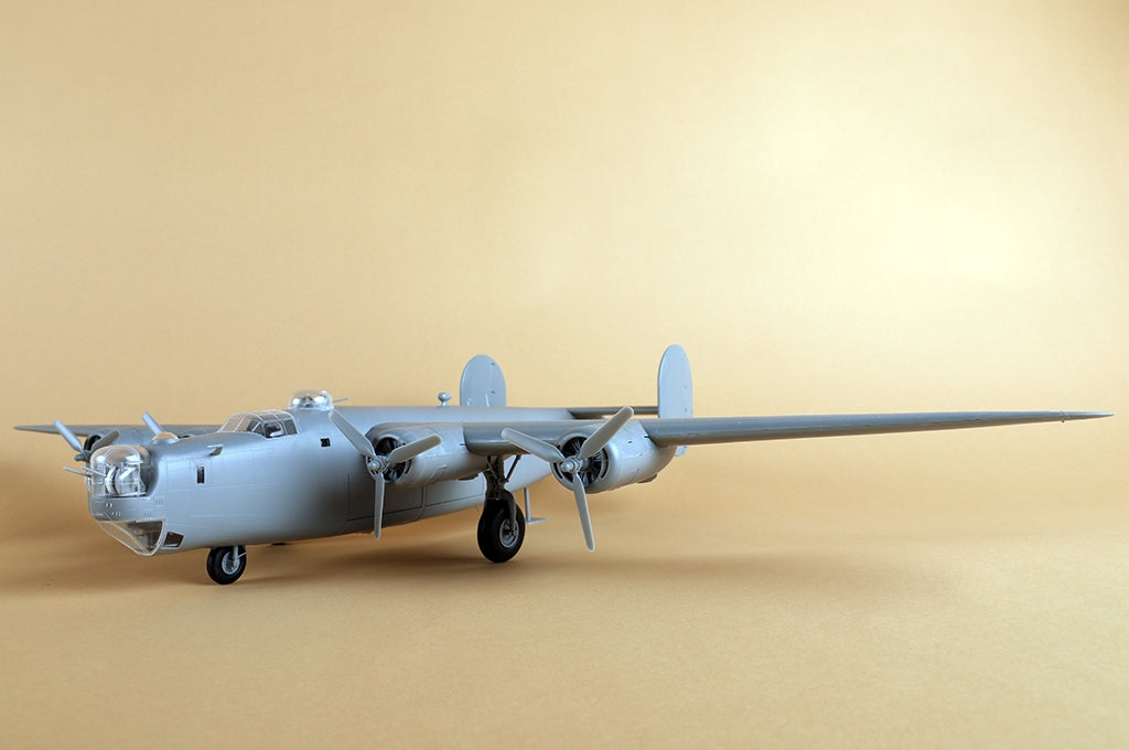 Hobby Boss 81774 Consolidated B-24J Liberator 1/48 – Bild 14
