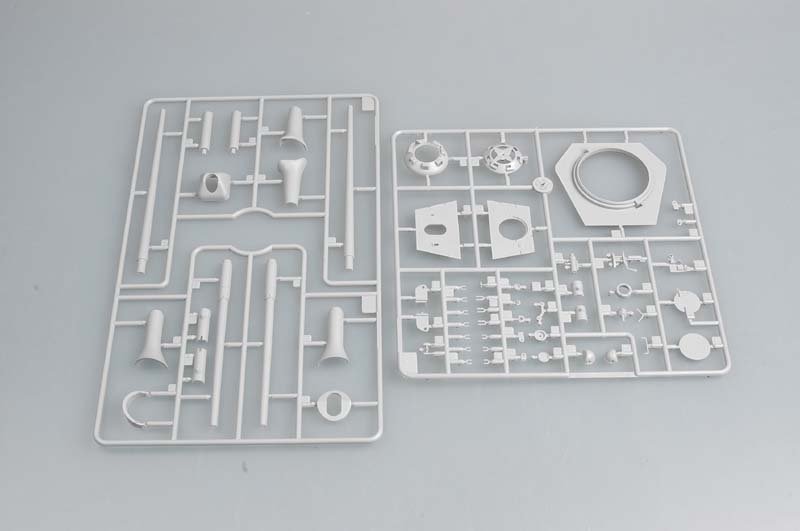 Trumpeter 01536 German E-50 (50-75 tons) Standardpanzer 1/35 – imagen 9