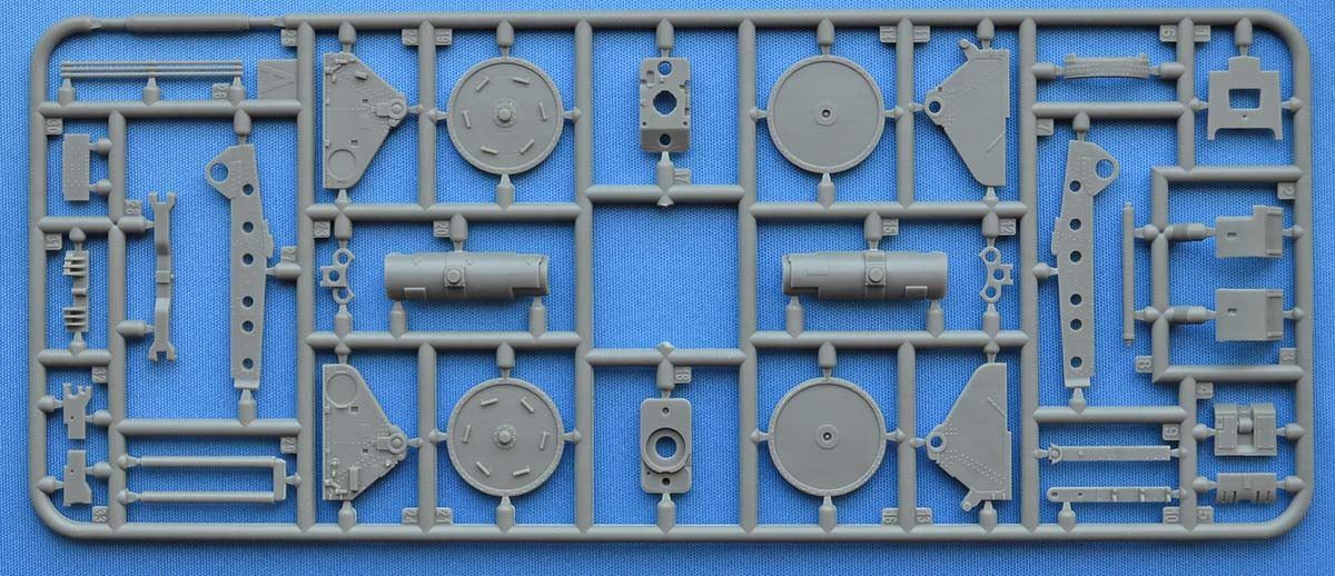 ACE 72599 B-4 203mm Stalin's Sledgehammer 1/72