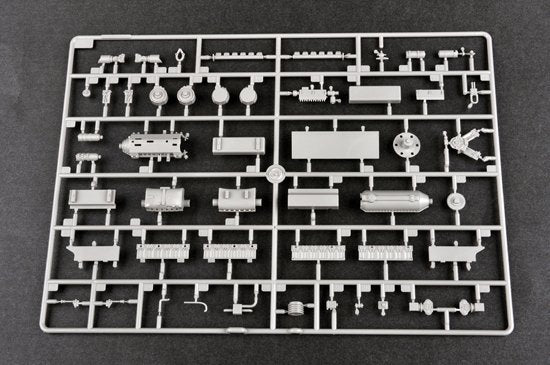 Trumpeter 09501 AT-T Artillery Prime Mover 1/35 – zdjęcie 8