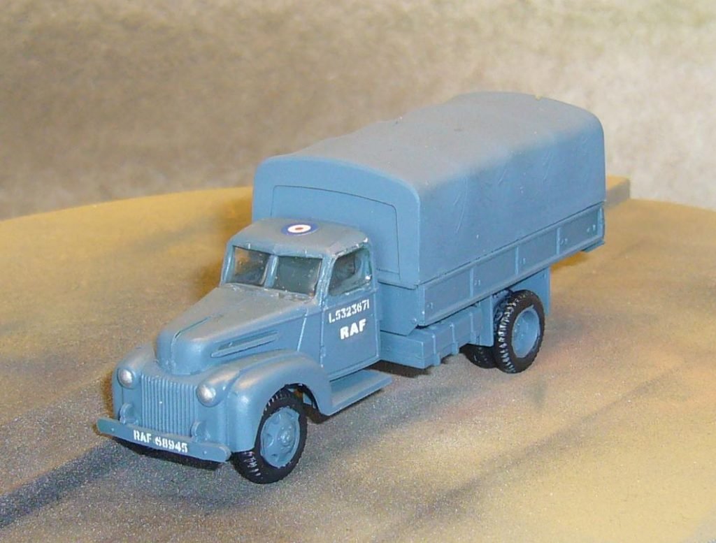 PST 72051 FORD 6 mod. 1943 Cargo 1/72 – Bild 2