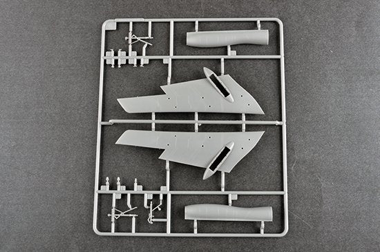 Trumpeter 03930 Xian H-6K Strategic Bomber 1/144 – imagen 9