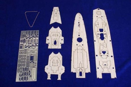 MK1 Design MD-35009 Pont en bois Prinz Eugen TRU 1/350 – image 2