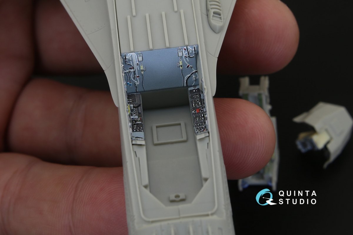 Quinta Studio QD48146 F-CK-1С 3D-Printed &amp;amp; coloured Interior on decal paper (for AFV club kit) 1/48 – Bild 5