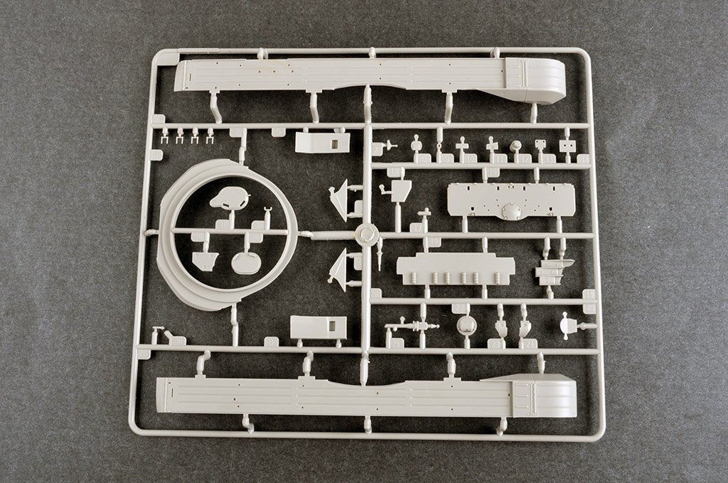 Trumpeter 09609 Char russe T-72B1 avec KTM-6 et blindage à grille 1/35 – image 9