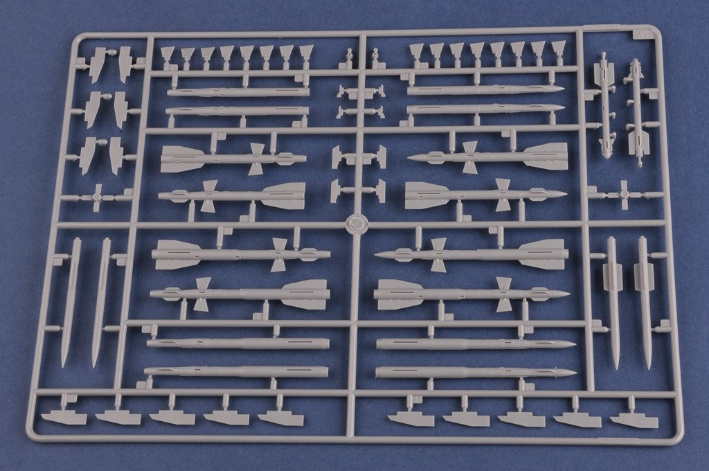 Hobby Boss 81713 Su-27UB Flanker C 1/48 – immagine 7