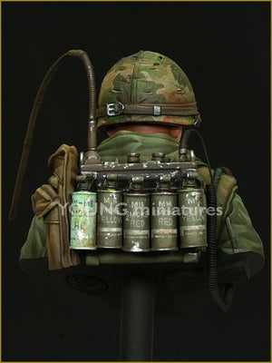 Young Miniatures YM1817 USMC Hue. Vietnam 1968 1/10 – image 5