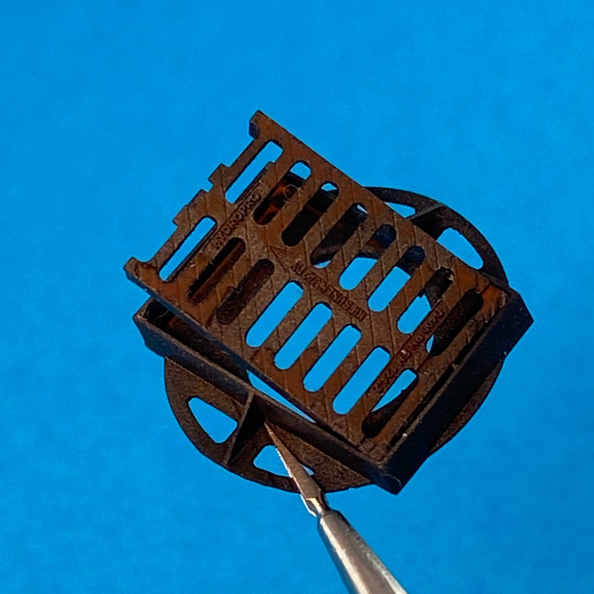 Point of no Return 3523037 Uliczna kratka ściekowa / Street drain grating 1/35 – Bild 6
