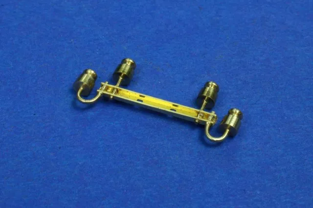 RB Model 35D02 Telegraphic pillar with 4 insulators Set contains not assembled 2 pcs 1/35 – Bild 4