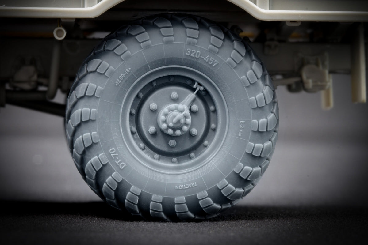 ScaleX WM 35005 GAZ-66 Ordinary wheel set (for Trumpeter) 1/35