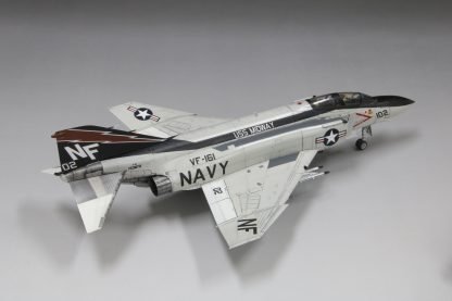 Fine Molds 72743 U.S. Navy Jet Fighter F-4J “USS Midway 1978” 1/72 – Bild 3