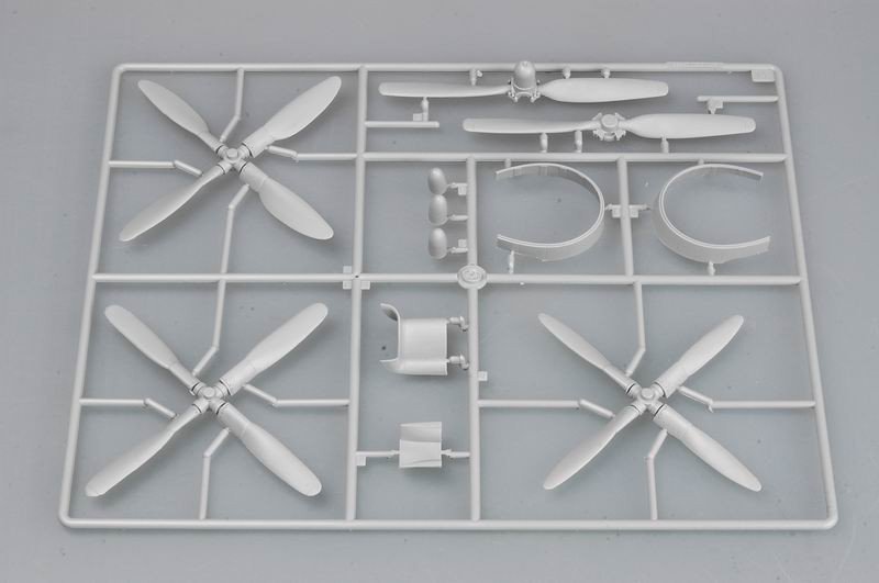 Trumpeter 02265 P-47N Thunderbolt 1/32 – imagen 4