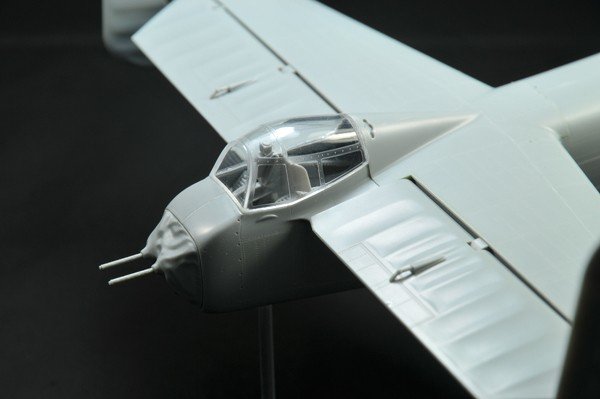 HK Models 01E02 B-25J Mitchell &amp;quot;Strafer&amp;quot; 1/32 – imagen 6