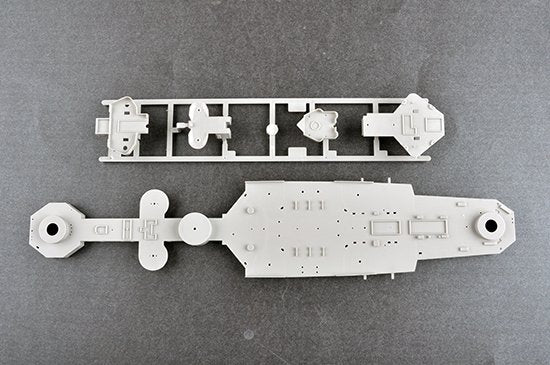 Trumpeter 05352 HMS Kent 1/350 – zdjęcie 8