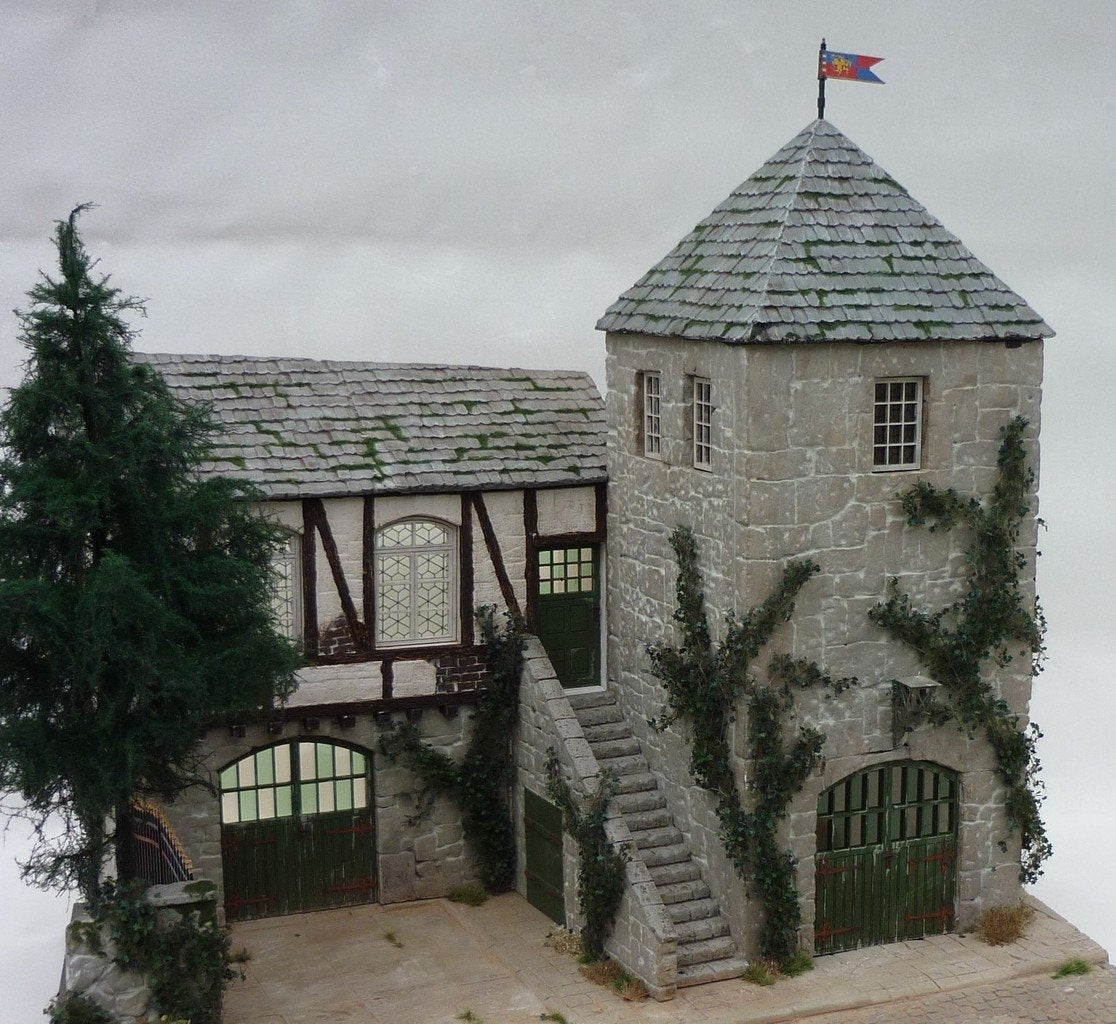 RT-Diorama 35241 Old Manor House 1/35 – image 4