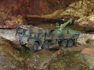 Revell 03172 LKW 10t. mil gl (8x8 Truck) 1/72 – Bild 2