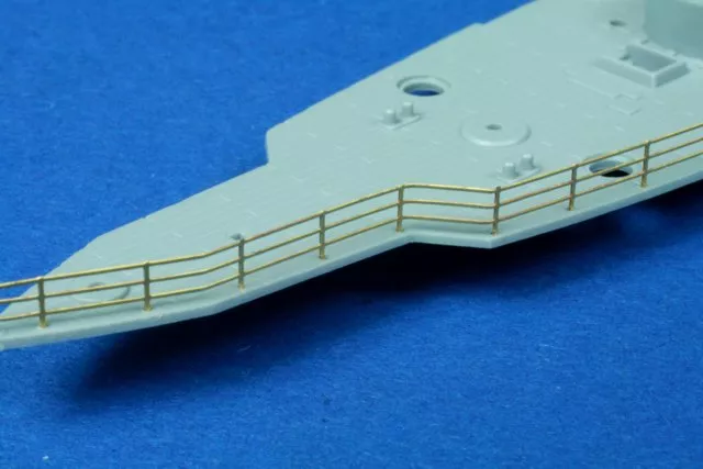 RB Model 350A01 Relingi (10 x 134mm) 1/350 – Bild 2
