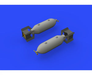 Eduard SIN64846 P-51D armament &amp;amp; fuel tanks AIRFIX 1/48 – Bild 4