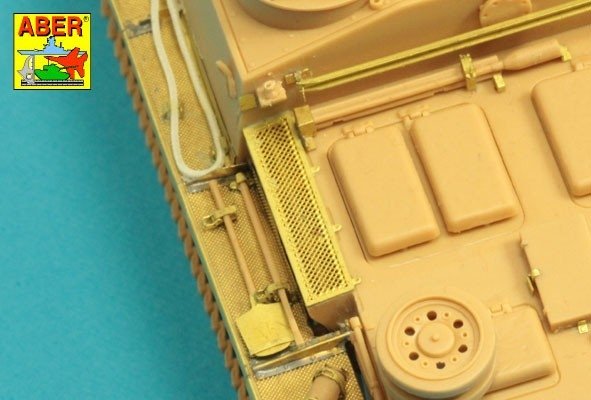 Aber 48A31 Grilles pour Pz.Kpfw. III et Stug III Compatibles avec les modèles Tamiya : 32540 ; 32524 ; 32525 ; 32543 ; 1/48 – image 10
