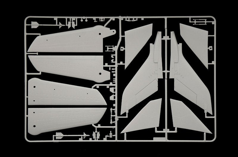 Italeri 2783 TORNADO GR.1/IDS - GULF WAR 1/48 – image 5