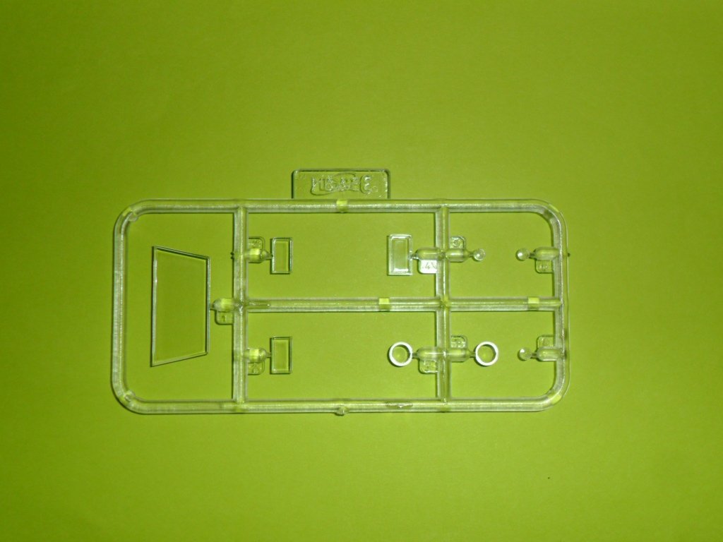 ICM 35665 Modèle T 1917 Ambulance (première version), Voiture AAFS de la Première Guerre mondiale (1/35) – image 7