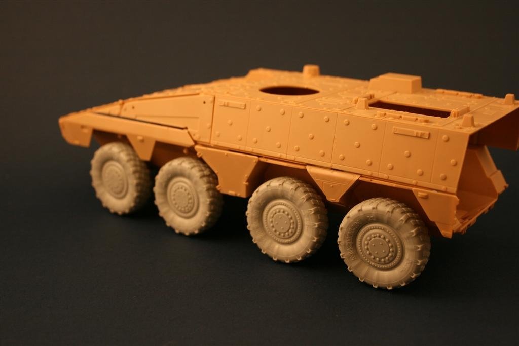 Panzer Art RE35-061 Wheels for Boxer MRAV (Hobby Boss Kit) 1/35 – Bild 2