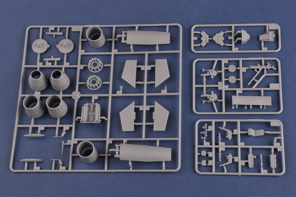 Hobby Boss 81713 Su-27UB Flanker C 1/48 – immagine 9