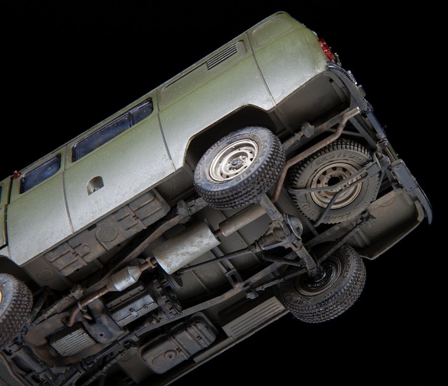 Zvezda 3644 Russian Military Van UAZ 3909 1/35 – immagine 5