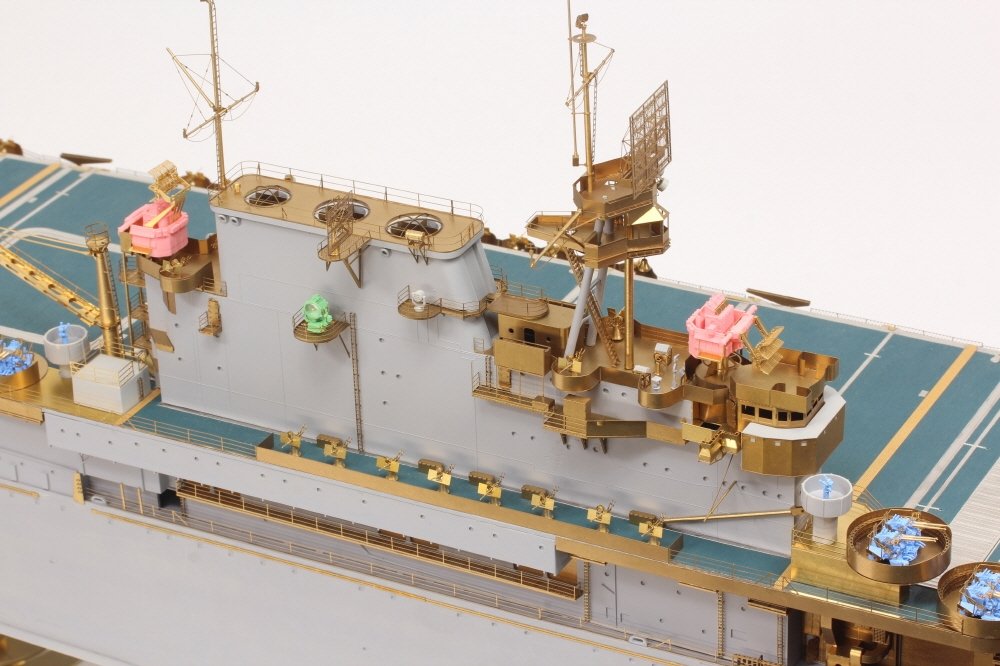 Pontos 27010fn 1/200 USS CV-6 Enterprise 1942 Detail Up Set (Teak Tone wooden deck) 1/200 – Bild 24