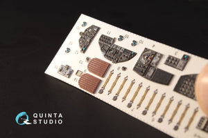 Intérieur imprimé en 3D et coloré sur papier décalcomanie pour le modèle Zvezda 1/72 (QD72005 Pe-8/TB-7 de Quinta Studio). – image 3
