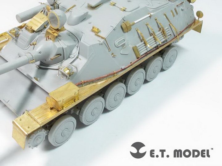 ET modèle E35-108 garde-boue de canon automoteur aéroporté russe ASU-85 (pour kit TRUMPETER) (1/35) – image 3