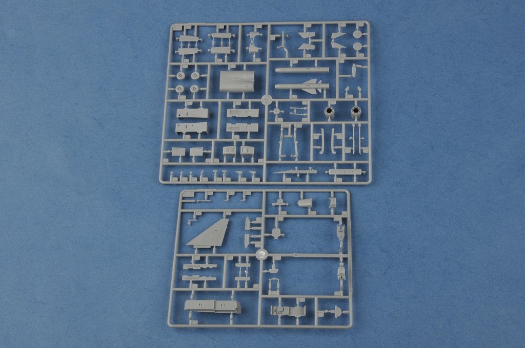 Hobby Boss 87259 Jaguar E – immagine 6