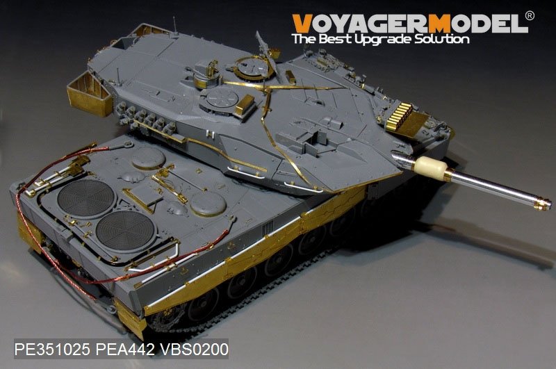 Voyager Model PE351025 Modern German Leopard 2A5 Basic For Border BT-002 1/35 – immagine 11