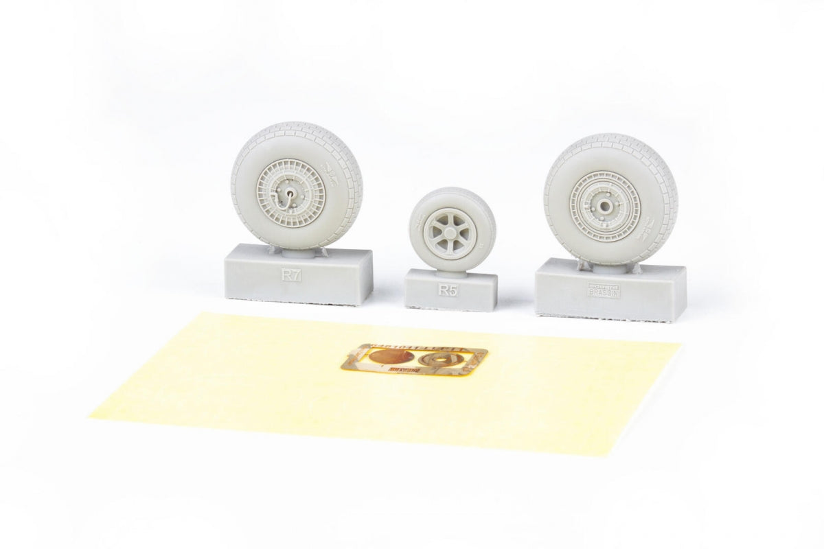Eduard 6481105 B-26G wheels ICM 1/48 – Bild 4