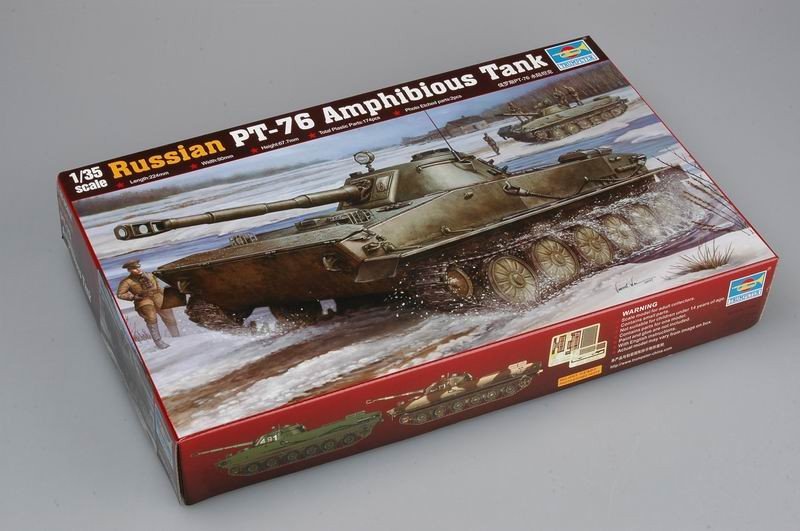 Trumpeter 00380 Russian PT-76 Light Amphibious Tank 1/35 – Bild 2