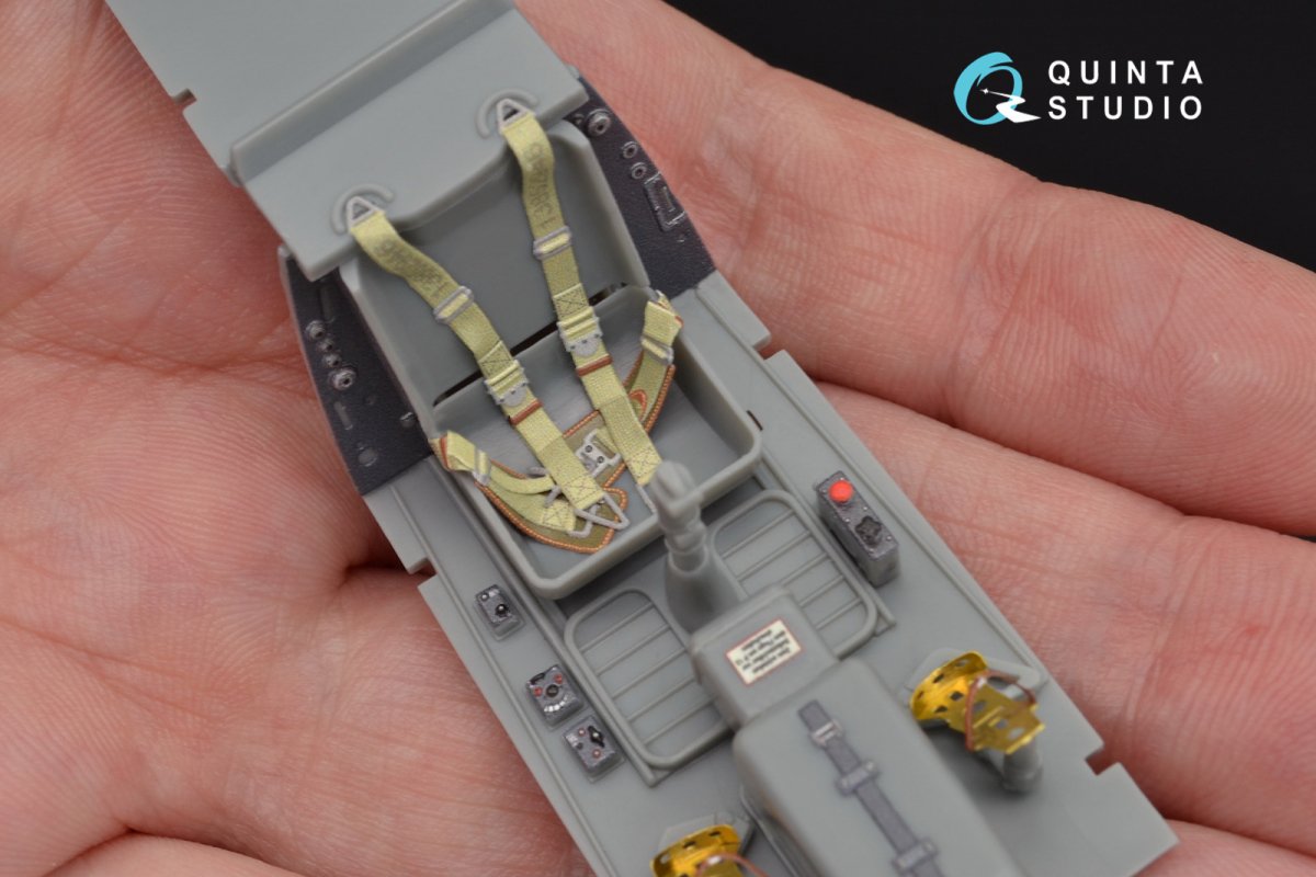 Quinta Studio QD32046 Bf 109G-10 3D-Printed &amp;amp; coloured Interior on decal paper (for Trumpeter kit) 1/32 – imagen 4