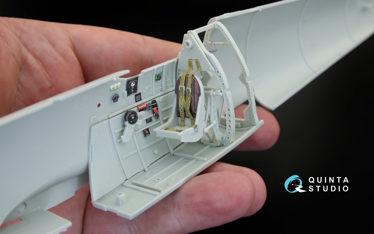 Quinta Studio QD32043 Spitfire Mk. II 3D-Printed &amp;amp; coloured Interior on decal paper (for Revell kit) 1/32 – Bild 9