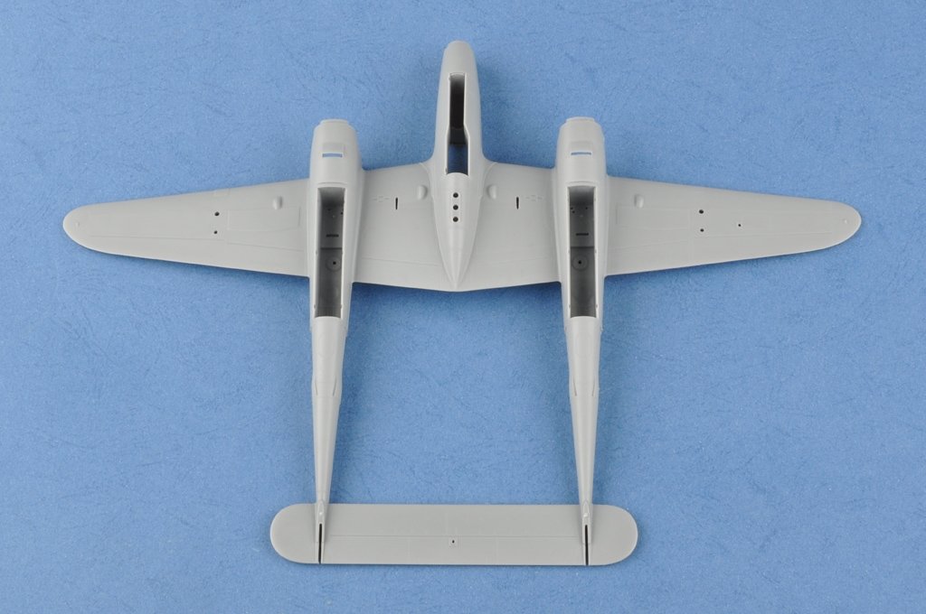 Hobby Boss 85805 P-38L-5-L0 Lightning 1/48 – immagine 6