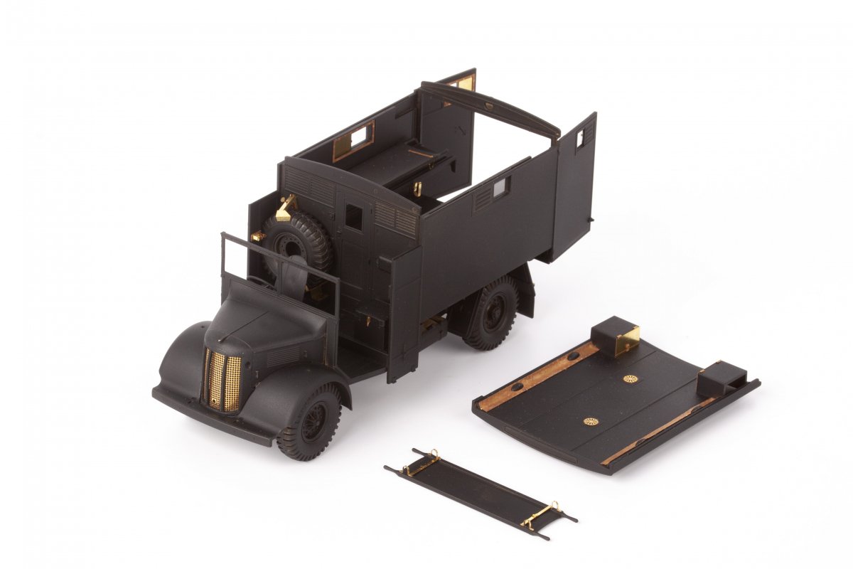Eduard 36493 Austin K2/ Y ambulance AIRFIX 1/35 – immagine 2