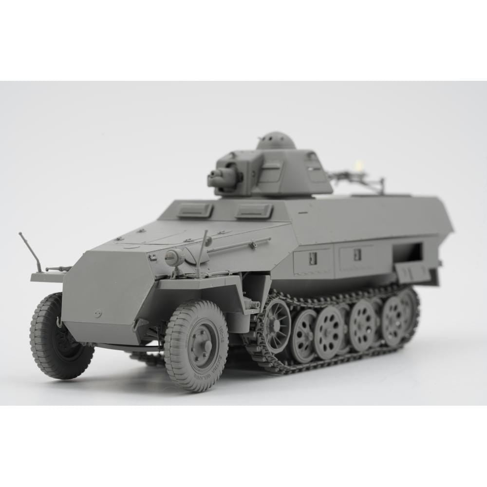 Border Model BT-042 Sd.Kfz.251 Ausf.D w/ R35 Turret 1/35 – Bild 4