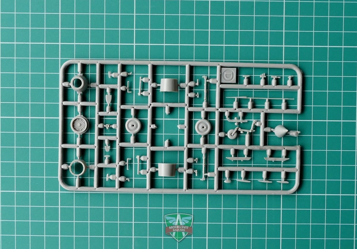 Modelsvit 72003 Analog A-144-1 (MiG21 prototype #1) 1/72 – immagine 4