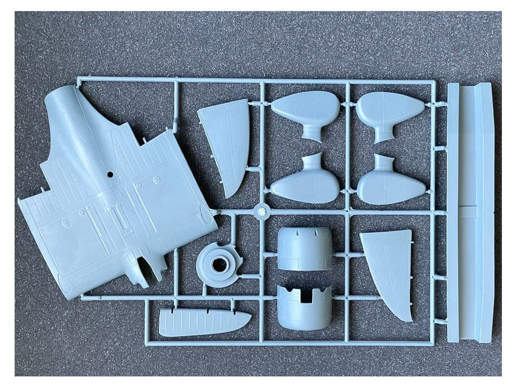 Infinity Models INF3205 Aichi D3A1 Val 1/32 – image 8