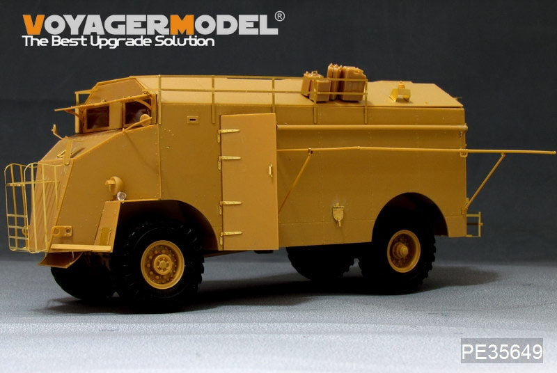 Voyager Model PE35649 WWII British AEC 4x4 Armored Command Vehicle&amp;quot;Dorchester&amp;quot; For AFV 35227 1/35 – Bild 7