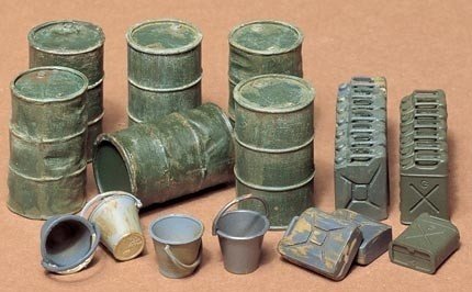Tamiya 35026 Jerry Can Set 1/35 – immagine 2