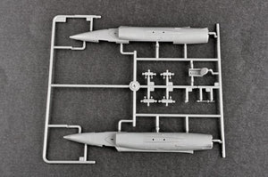 Trumpeter 01685 Nanchang Q5C 1/72 – image 5