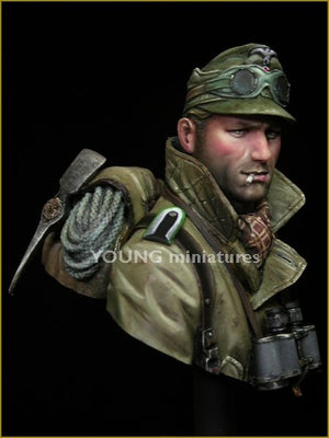 Young Miniatures YM1836 GERMAN GEBIRGSJAGER 1942 1/10 – image 9